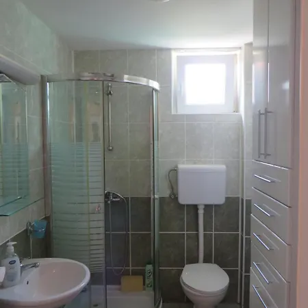 Apartment Bisa
